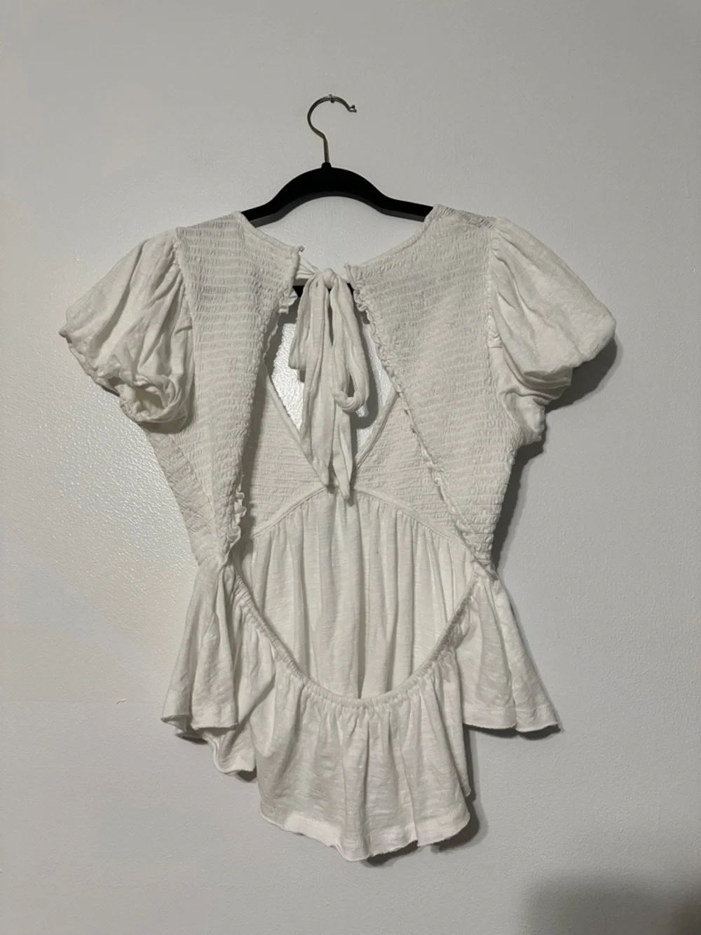 Free People Charlotte Smocked Cropped Top in Ivory size Medium